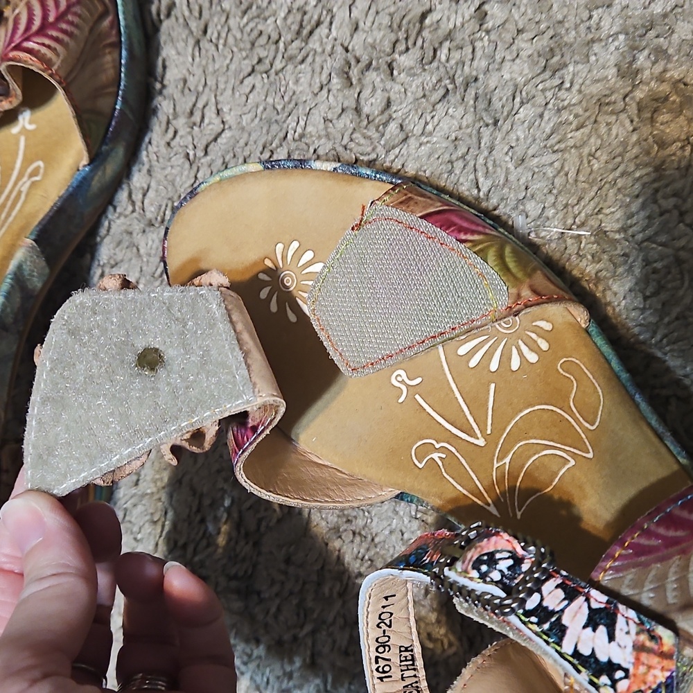 L'ARTISTE Spring Step Leilanie Slingback Leather Floral Sandals - Picture 11 of 12